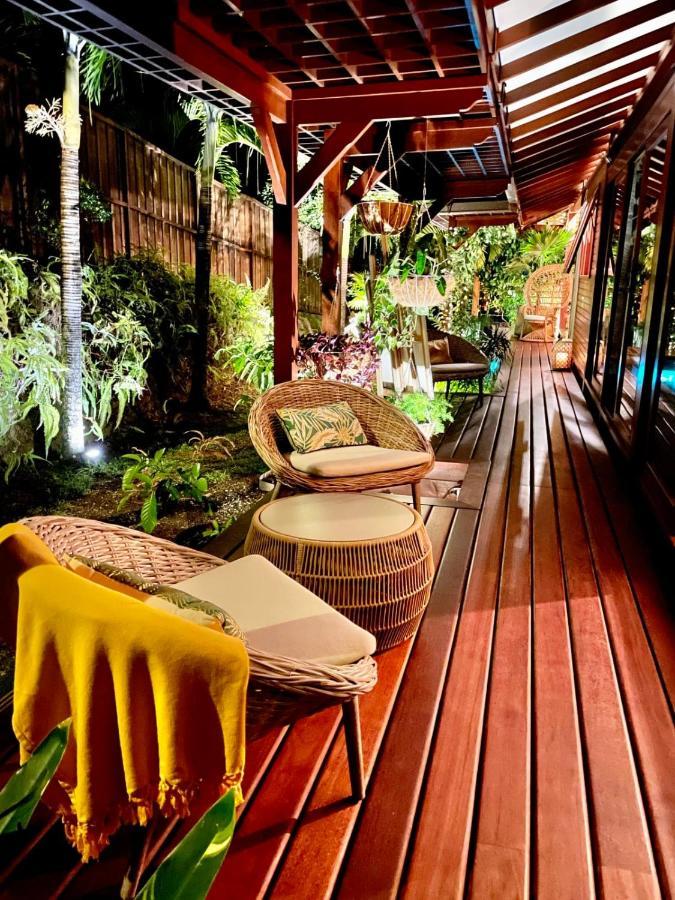 Villa Manuiti, Balinese Luxury Home - Private Swim Spa, Ocean View - Ofyr Bbq - Koi Pond 푸나우이아 외부 사진