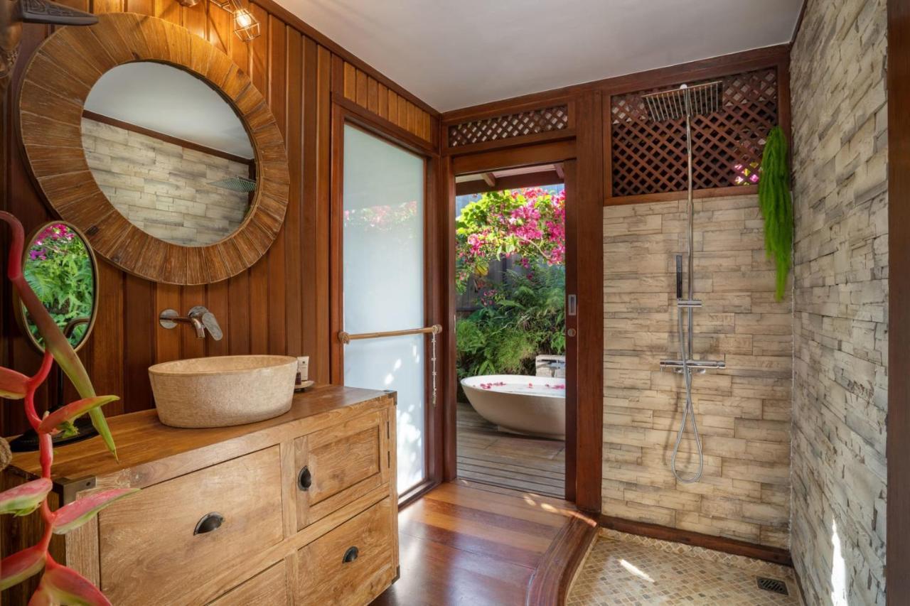 Villa Manuiti, Balinese Luxury Home - Private Swim Spa, Ocean View - Ofyr Bbq - Koi Pond 푸나우이아 외부 사진